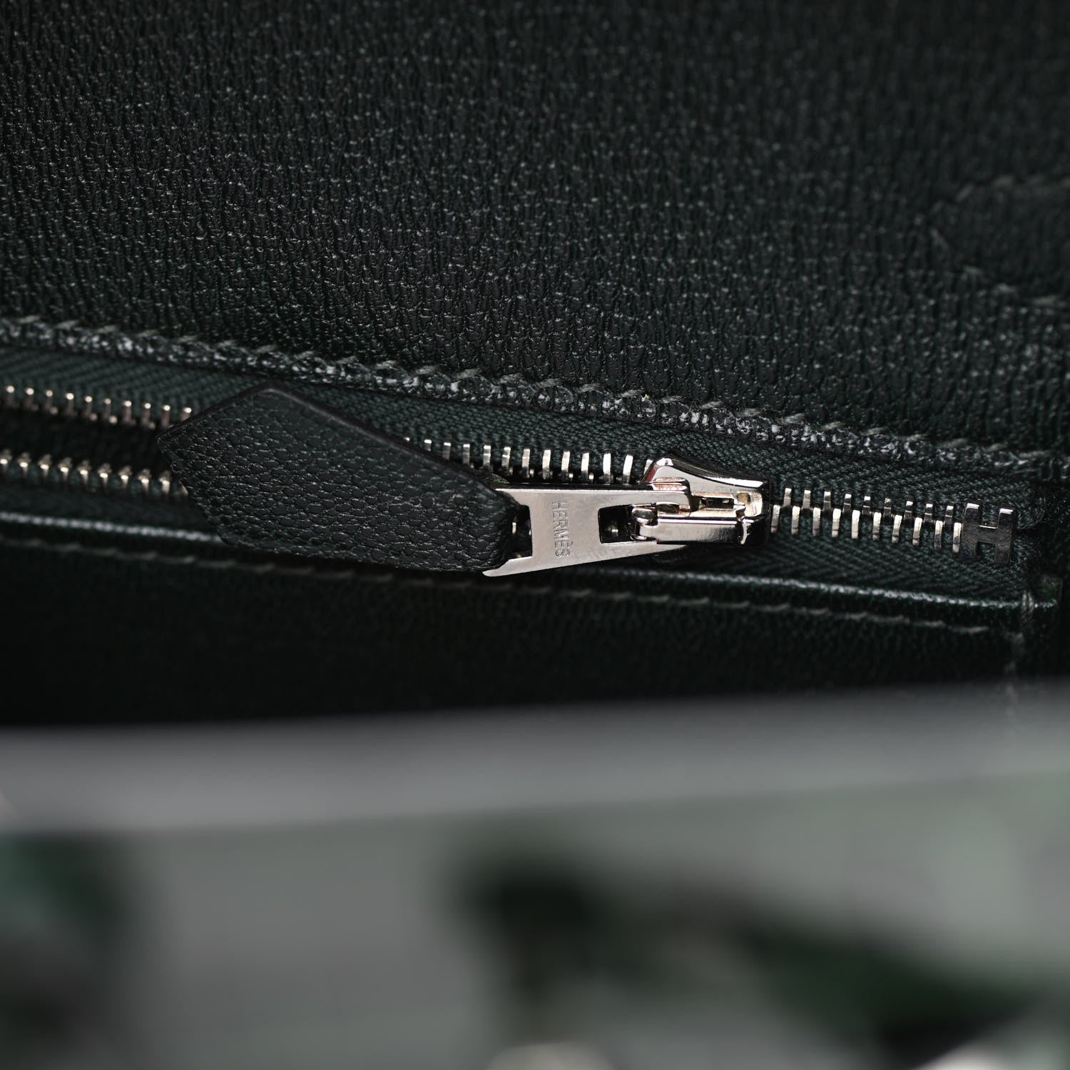 Hermes Shiny Niloticus Crocodile Birkin 25 Vert Fonce 20 of 32