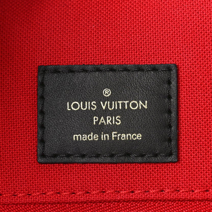 Louis Vuitton Reverse Monogram Giant Onthego MM 7 of 10