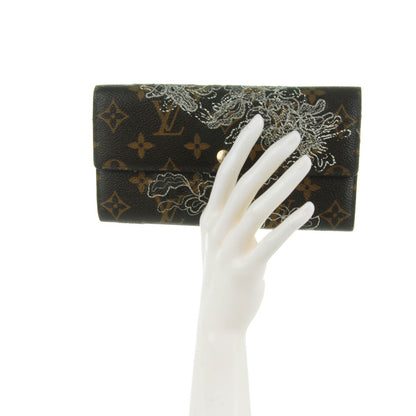 Louis Vuitton Monogram Dentelle Sarah Wallet Silver 2 of 9