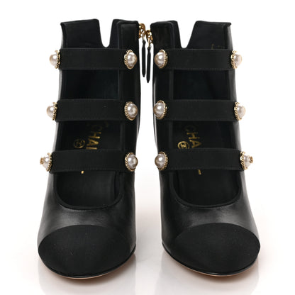 Chanel Lambskin Grosgrain Cap Toe Pearl Ankle Boots 35 Black 2 of 8