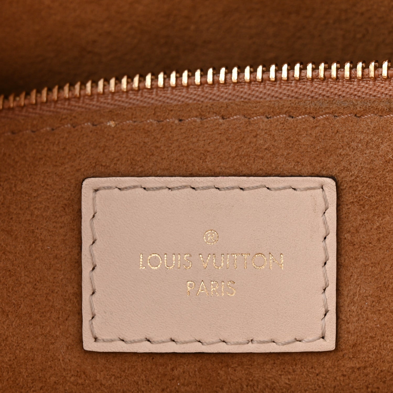 Louis Vuitton Empreinte Monogram Giant Onthego GM Creme 6 of 12