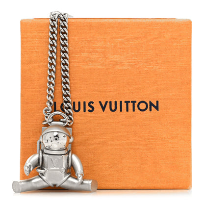 Louis Vuitton Palladium Galaxy Astronaut Necklace Silver 8 of 8