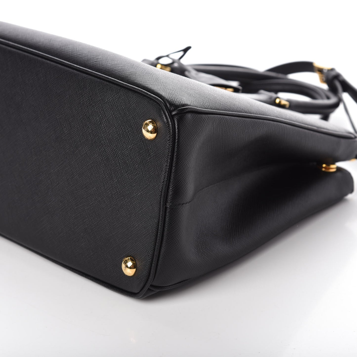 Saffiano Medium Galleria Double Zip Tote Black