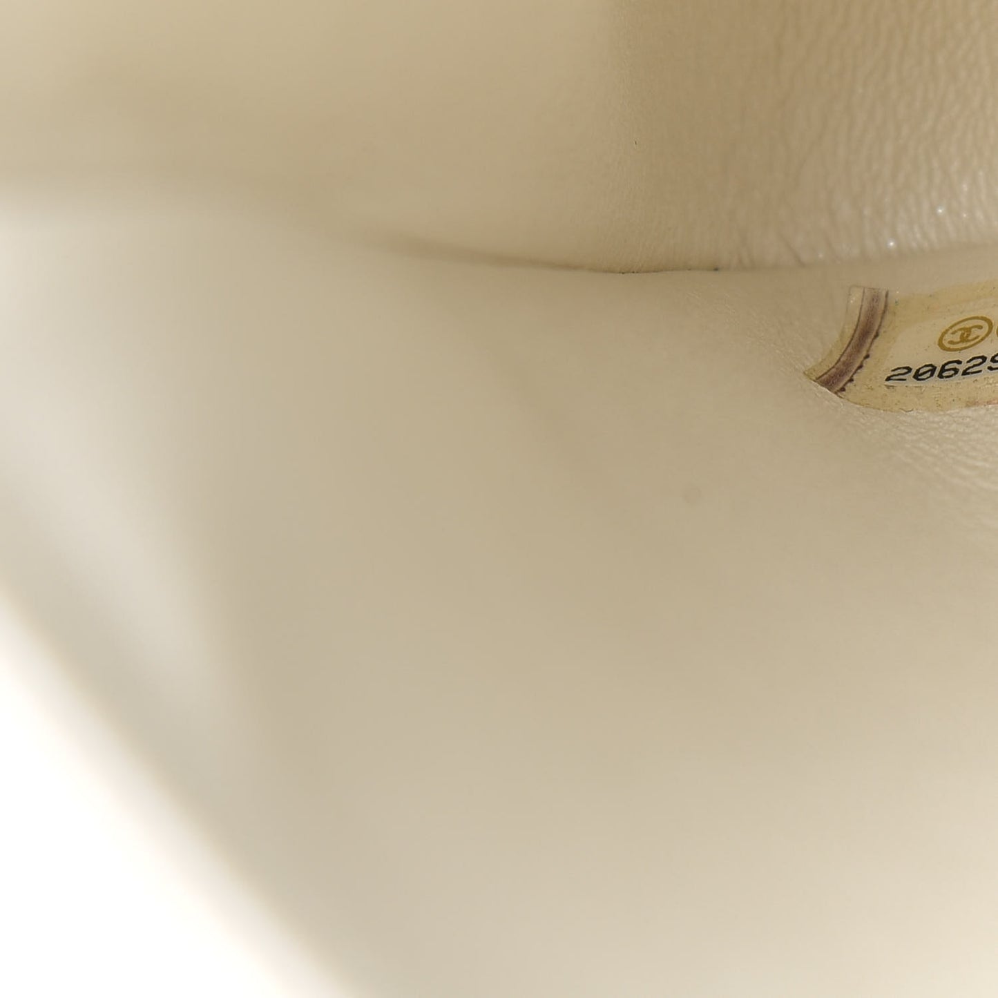 Pearly Caviar Quilted Jumbo Double Flap Dark White