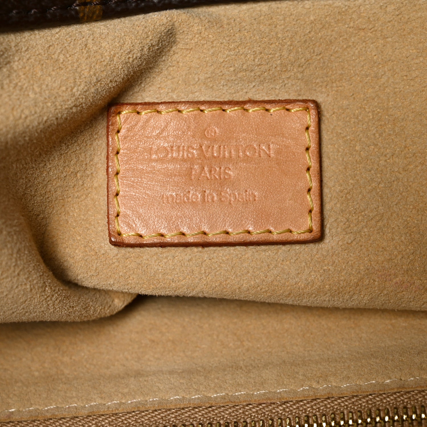 Louis Vuitton Monogram Artsy MM 6 of 12