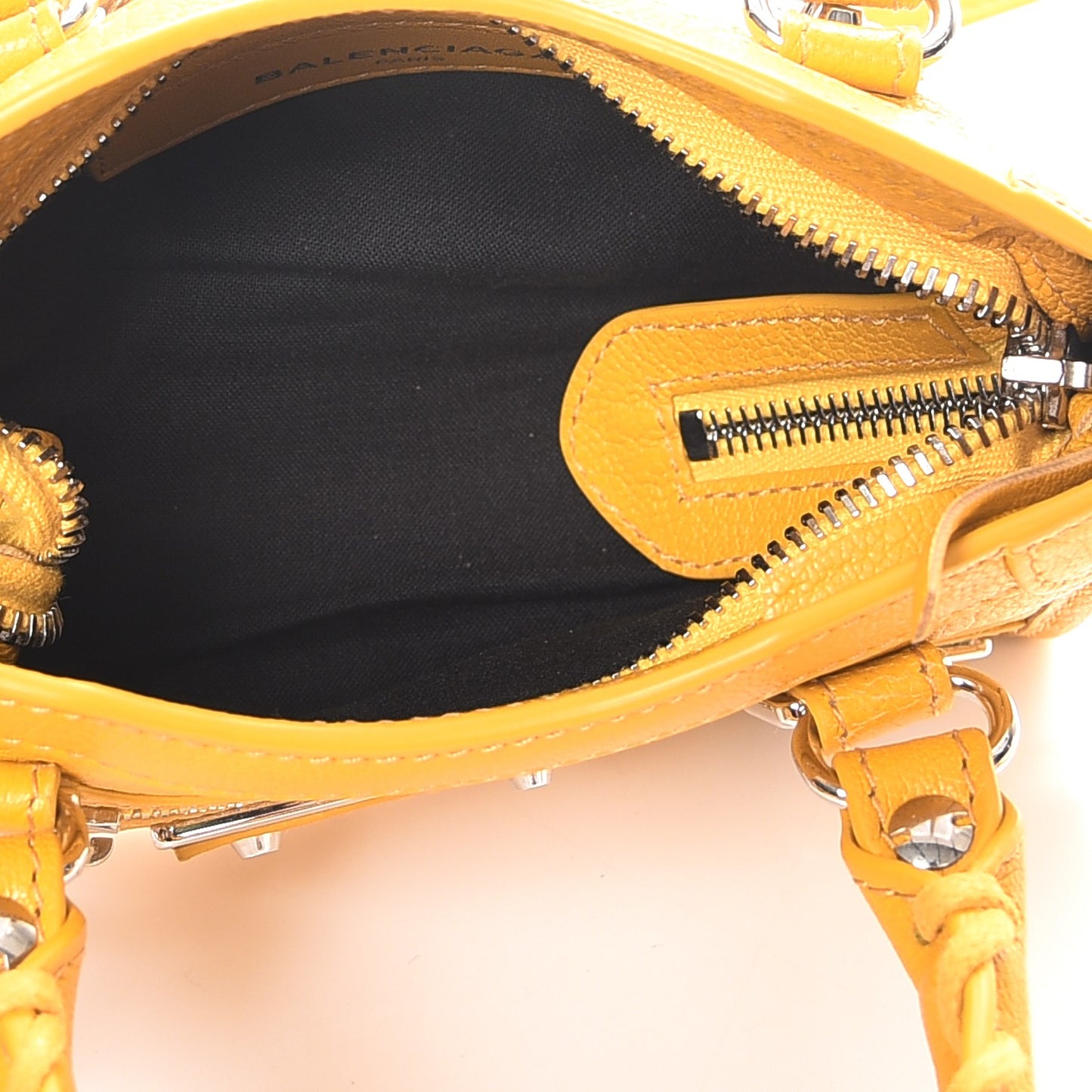 Chevre Silver Metallic Edge Hardware Nano City Jaune Epi
