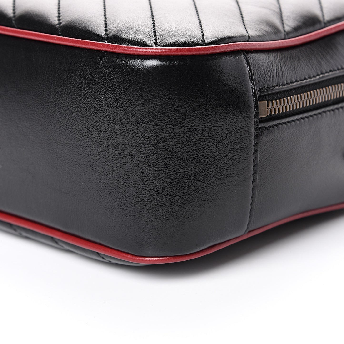 Vintage Effect Calfskin Matelasse Diagonal Small Torchon GG Marmont Bamboo Top Handle Shoulder Bag Black Romantic Cherry