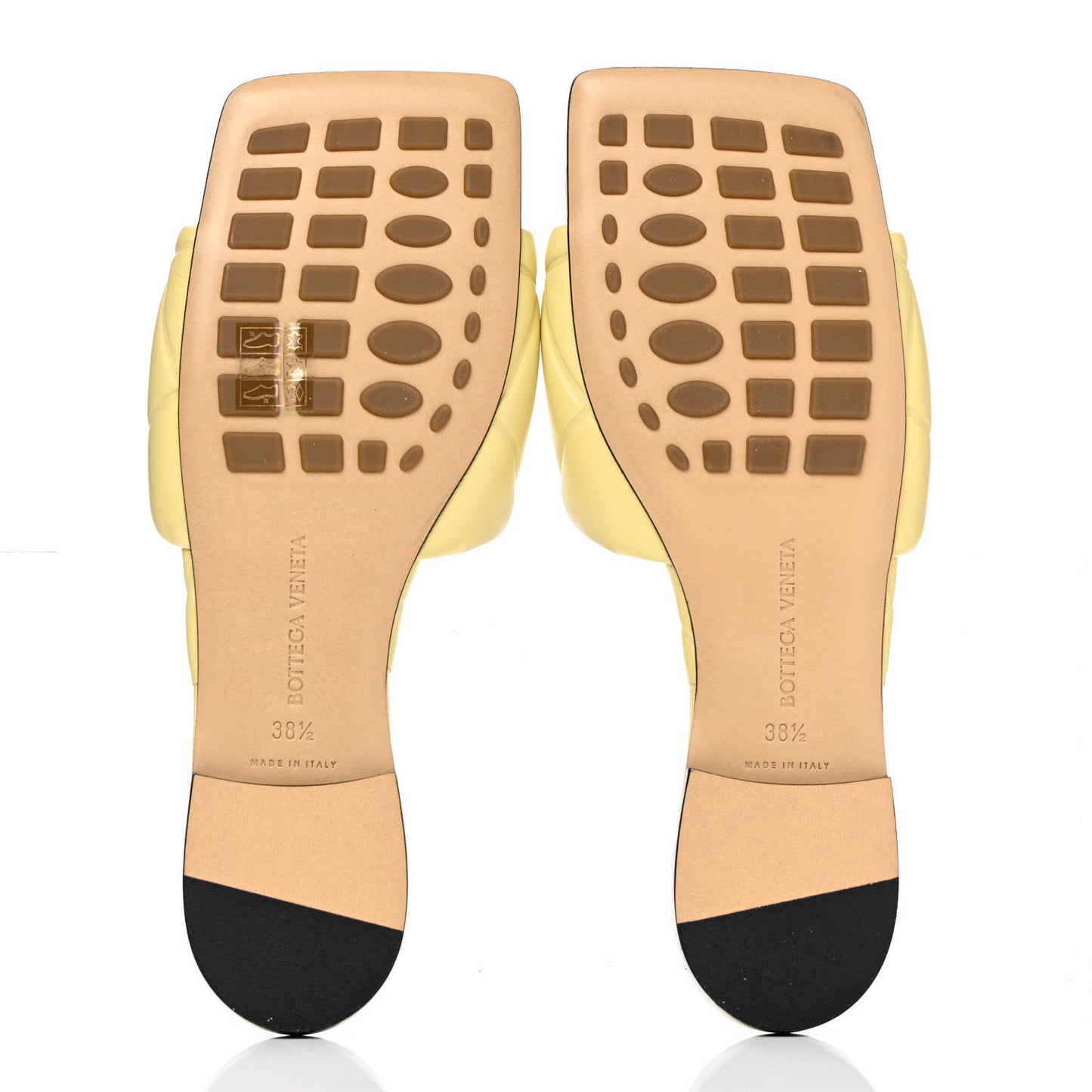 Nappa Quilted Rubber Lido Flat Sandals 38.5 Moon Beam