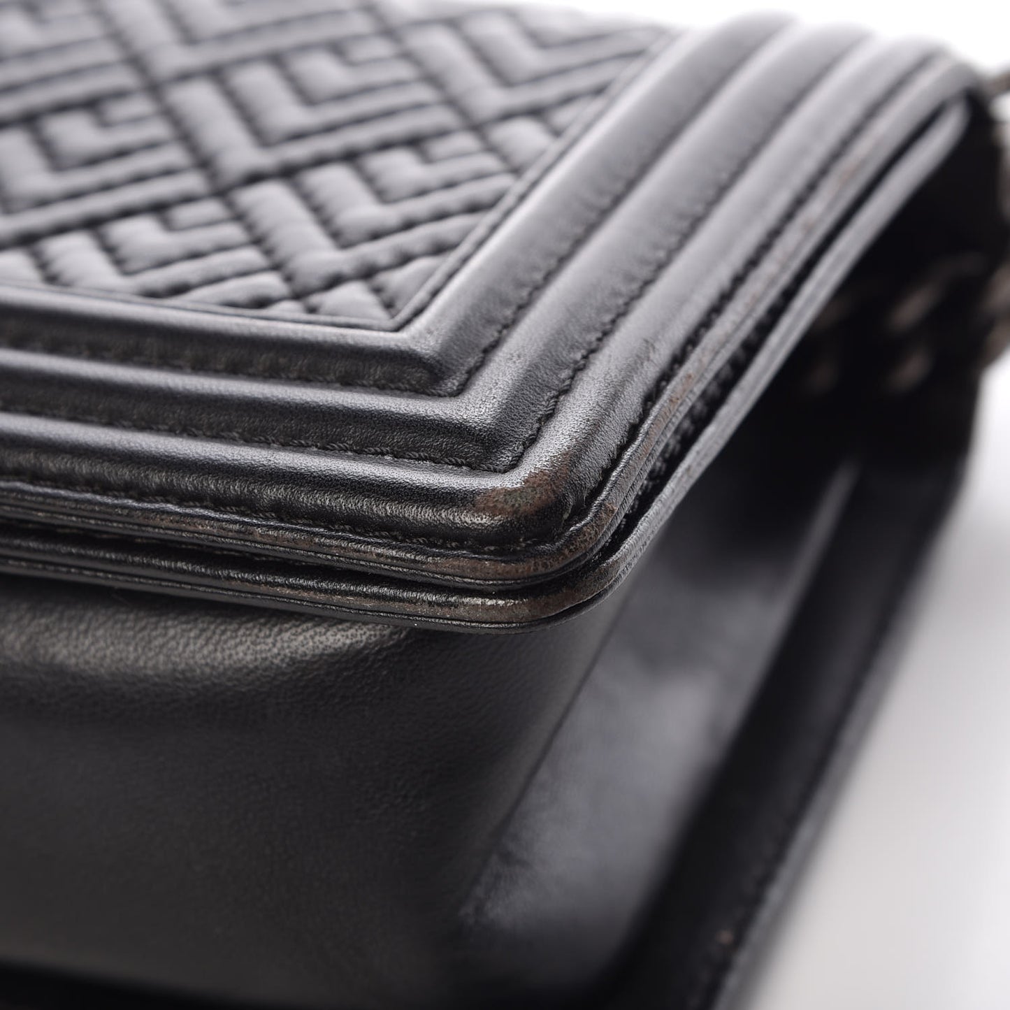 Lambskin Chevron Quilted Medium Boy Flap Black