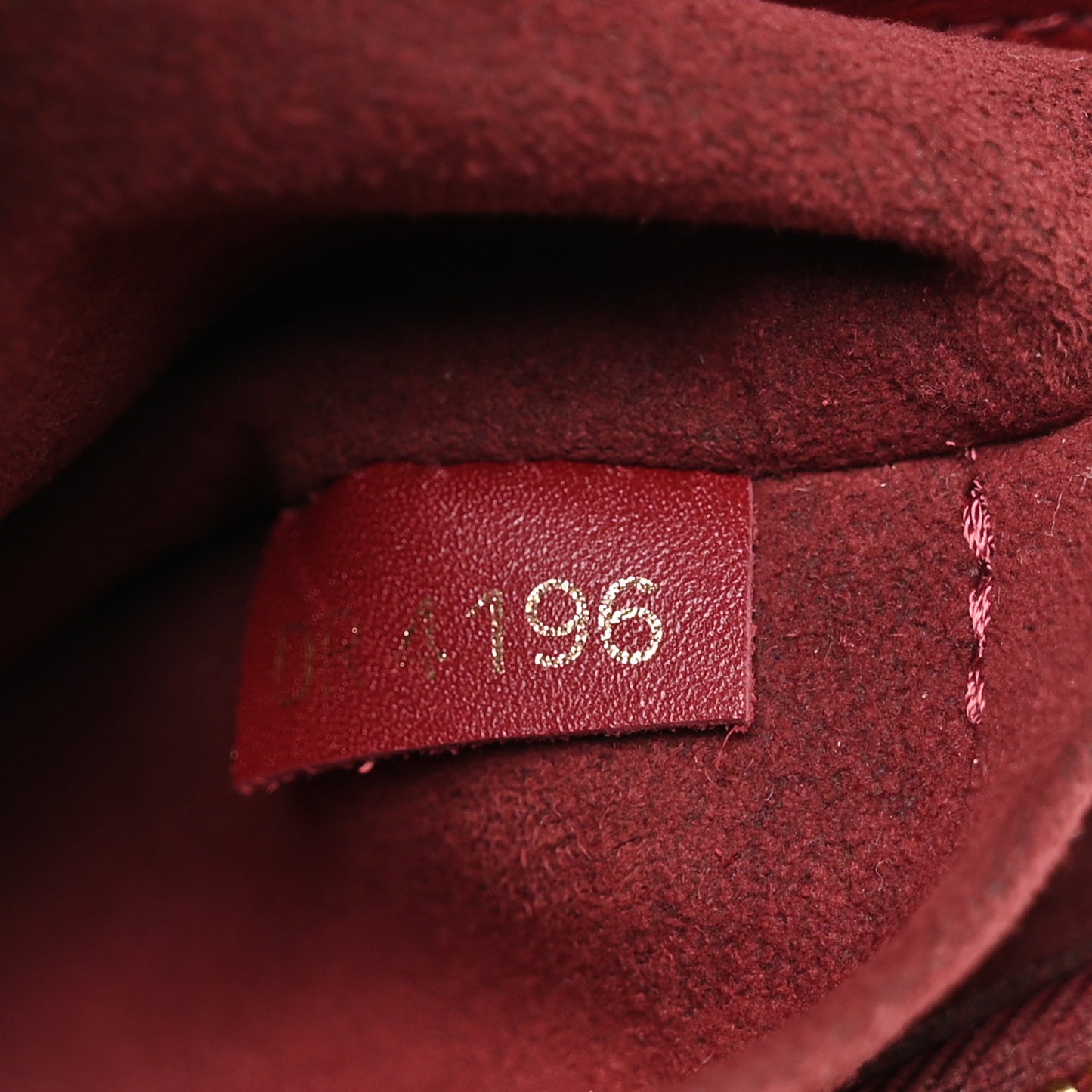 Monogram Venus Raisin