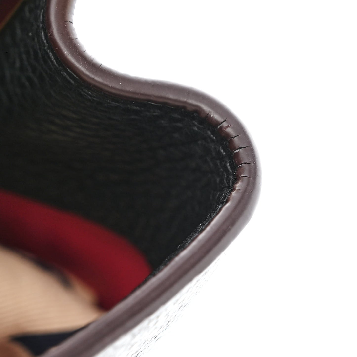 Taurillon Capucines BB Black