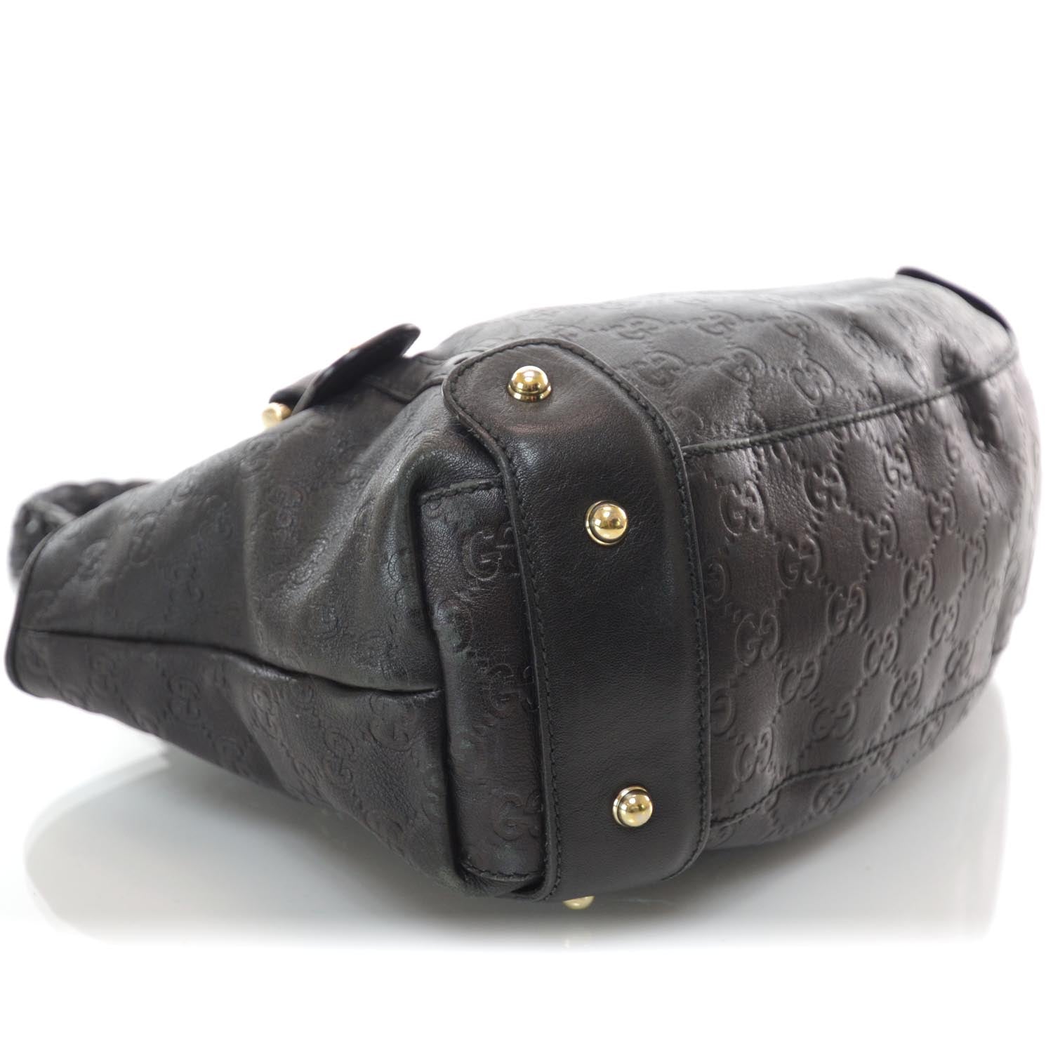 Gucci Guccissima Leather Pelham Black 3 of 8