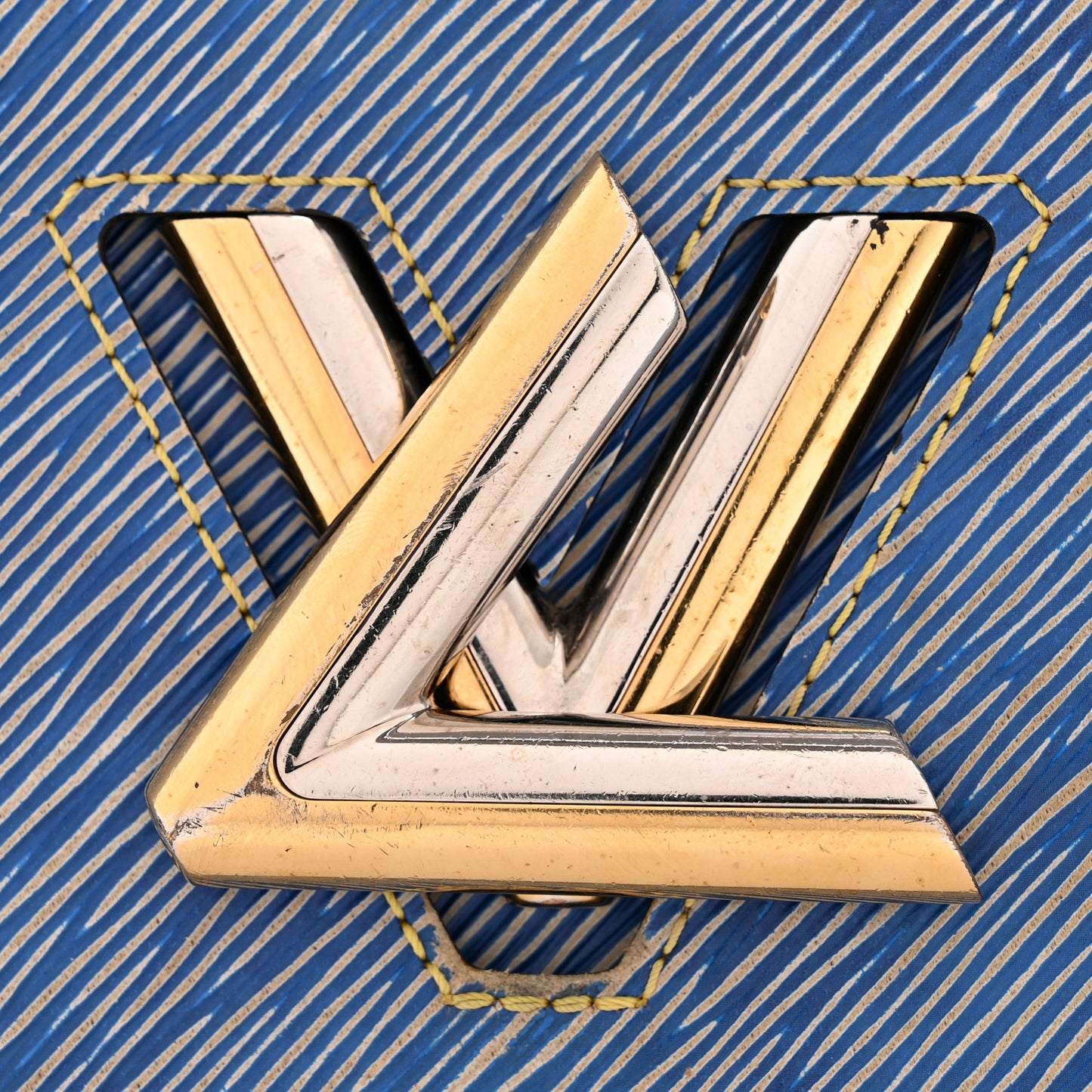 Epi Twist Shoulder Bag MM Denim Light