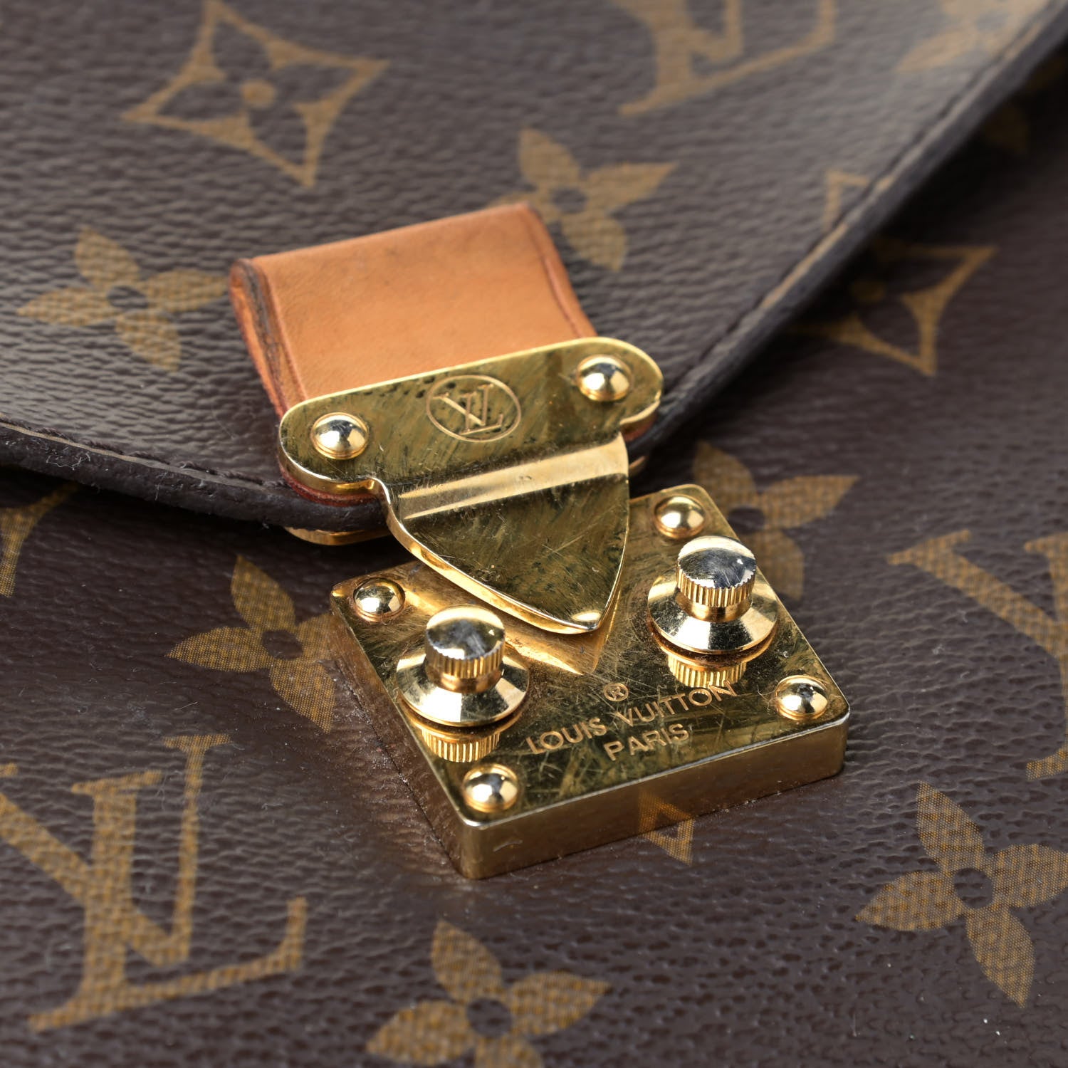 Louis Vuitton Monogram Metis 5 of 6