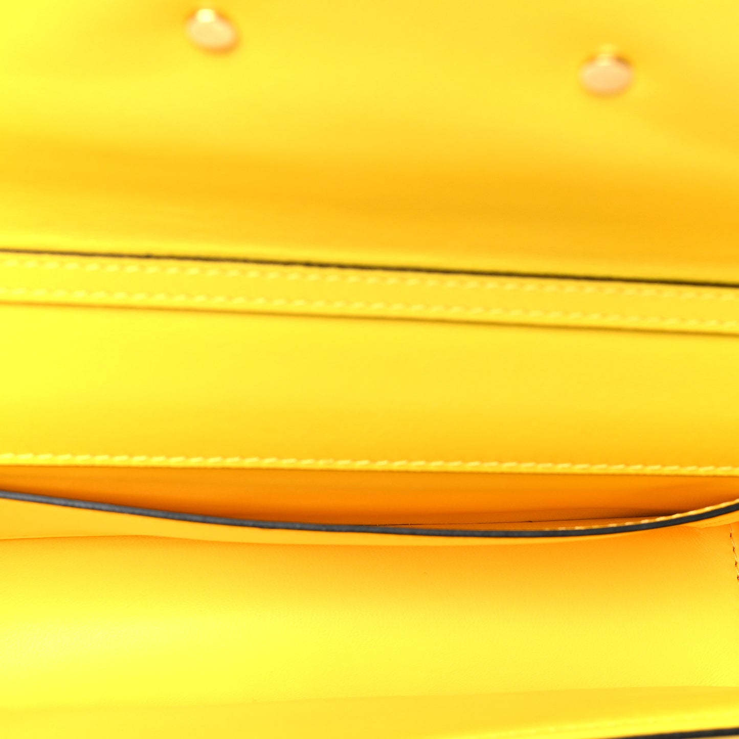 Calfskin Vlogo Loco Shoulder Bag Bright Lemon