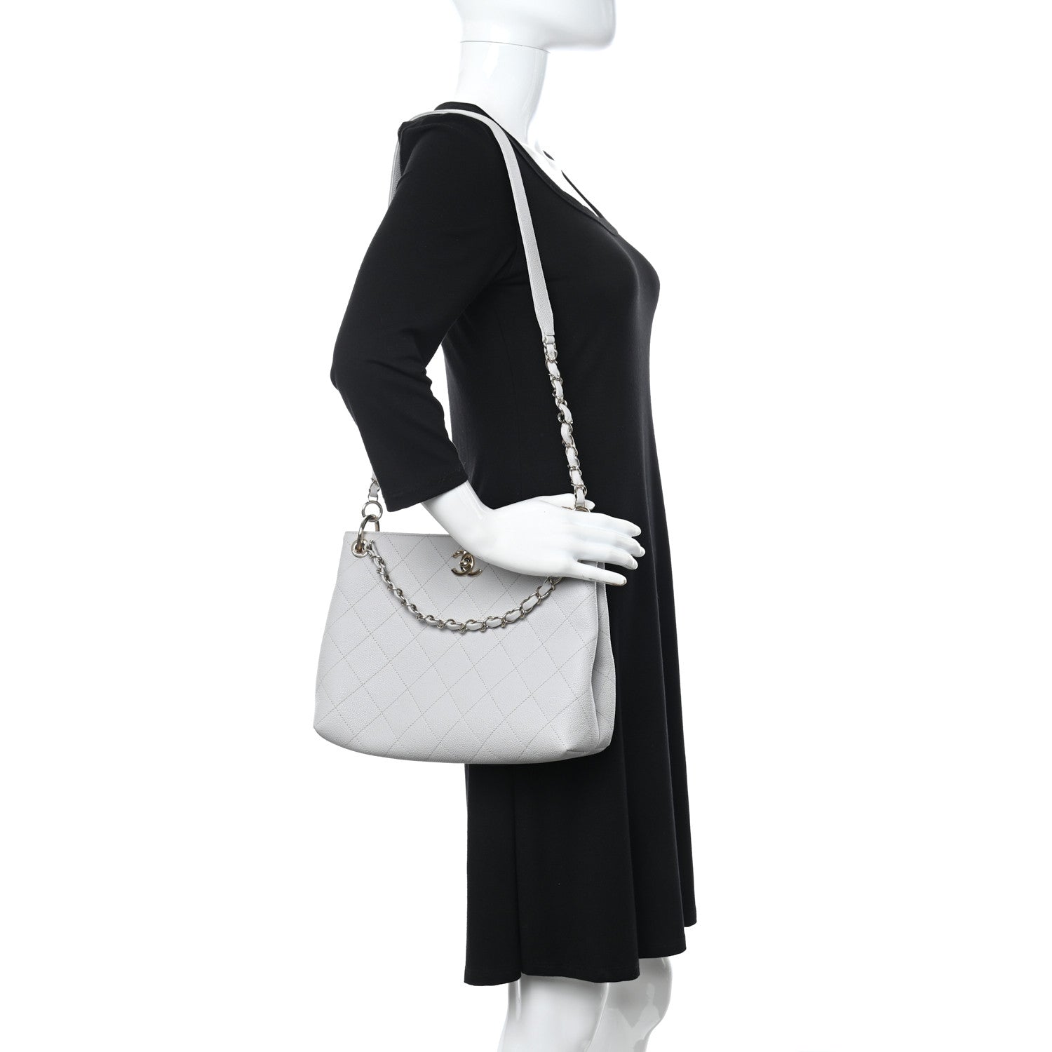 Chanel Caviar Quilted City Walk Hobo Light Grey 2 of 10