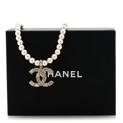 Chanel Pearl Crystal Baguette CC Short Necklace Gold 5 of 5