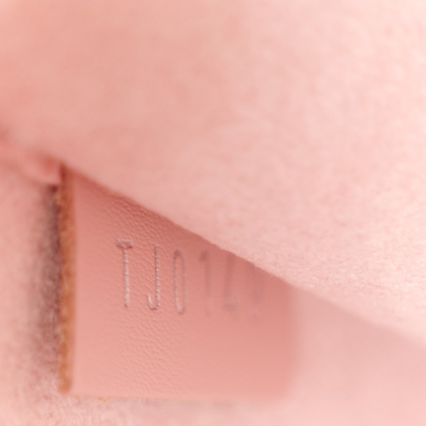 Epi Pochette Felicie Rose Ballerine