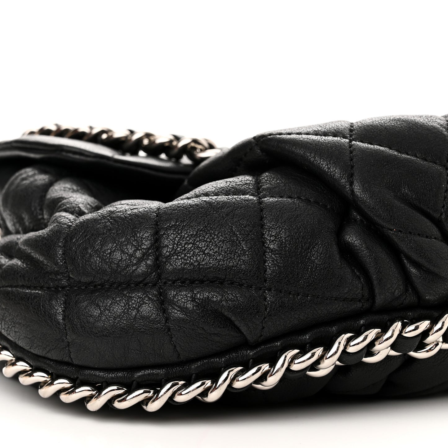 Washed Lambskin Quilted Medium Chain Around Messenger Black