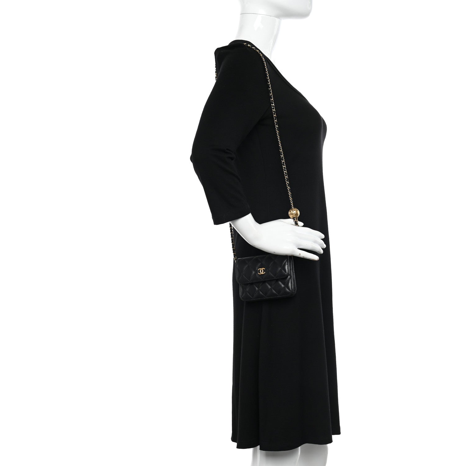 Chanel Lambskin Quilted Pearl Crush Clutch With Chain Black 2 of 12