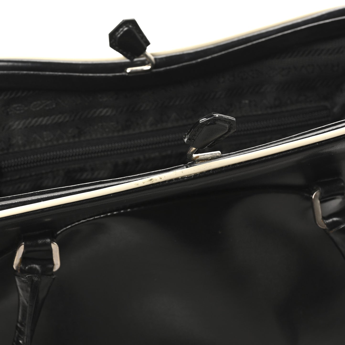 Spazzolato Doctor Bag Black White