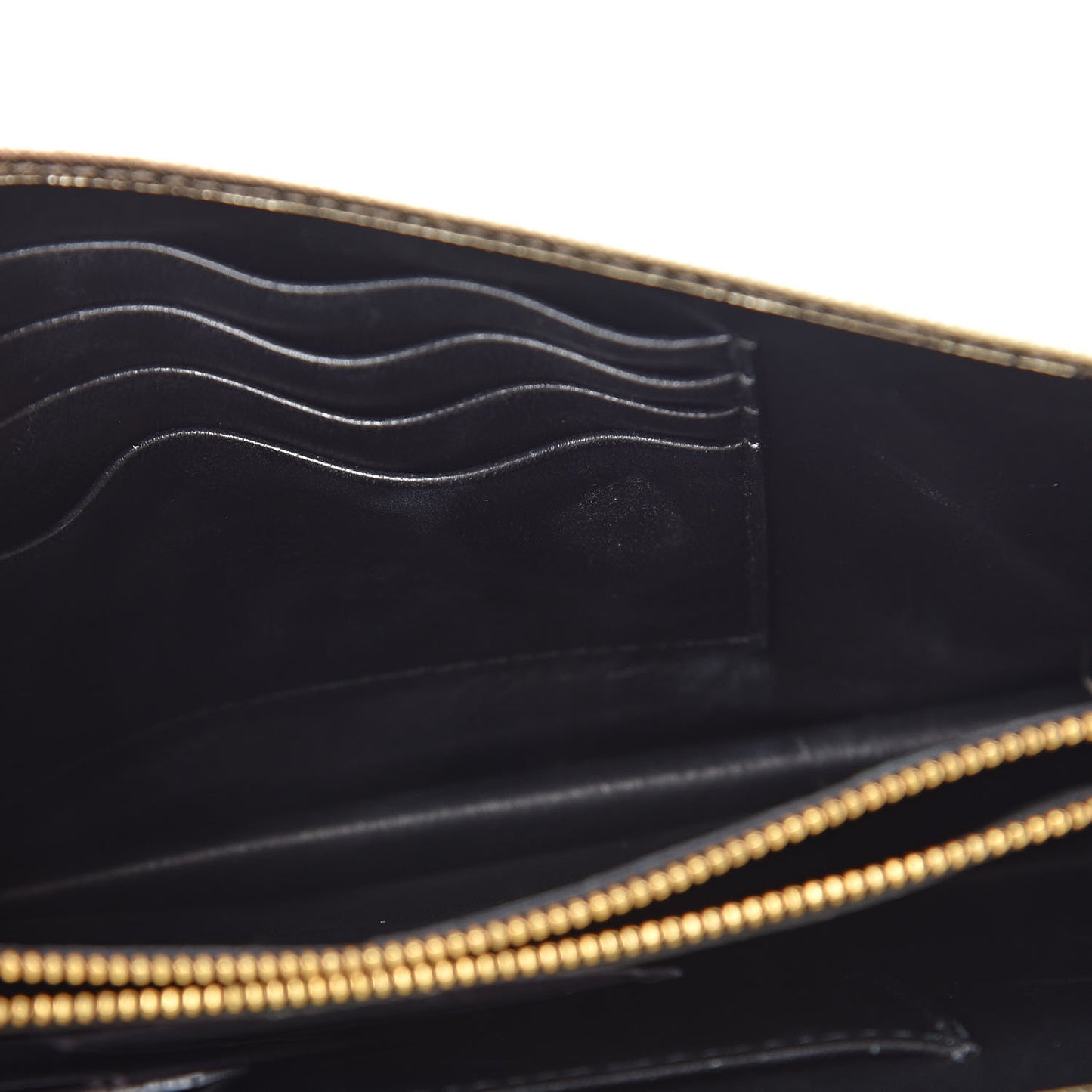 Metallic Saffiano Lux Chain Wallet Pirite