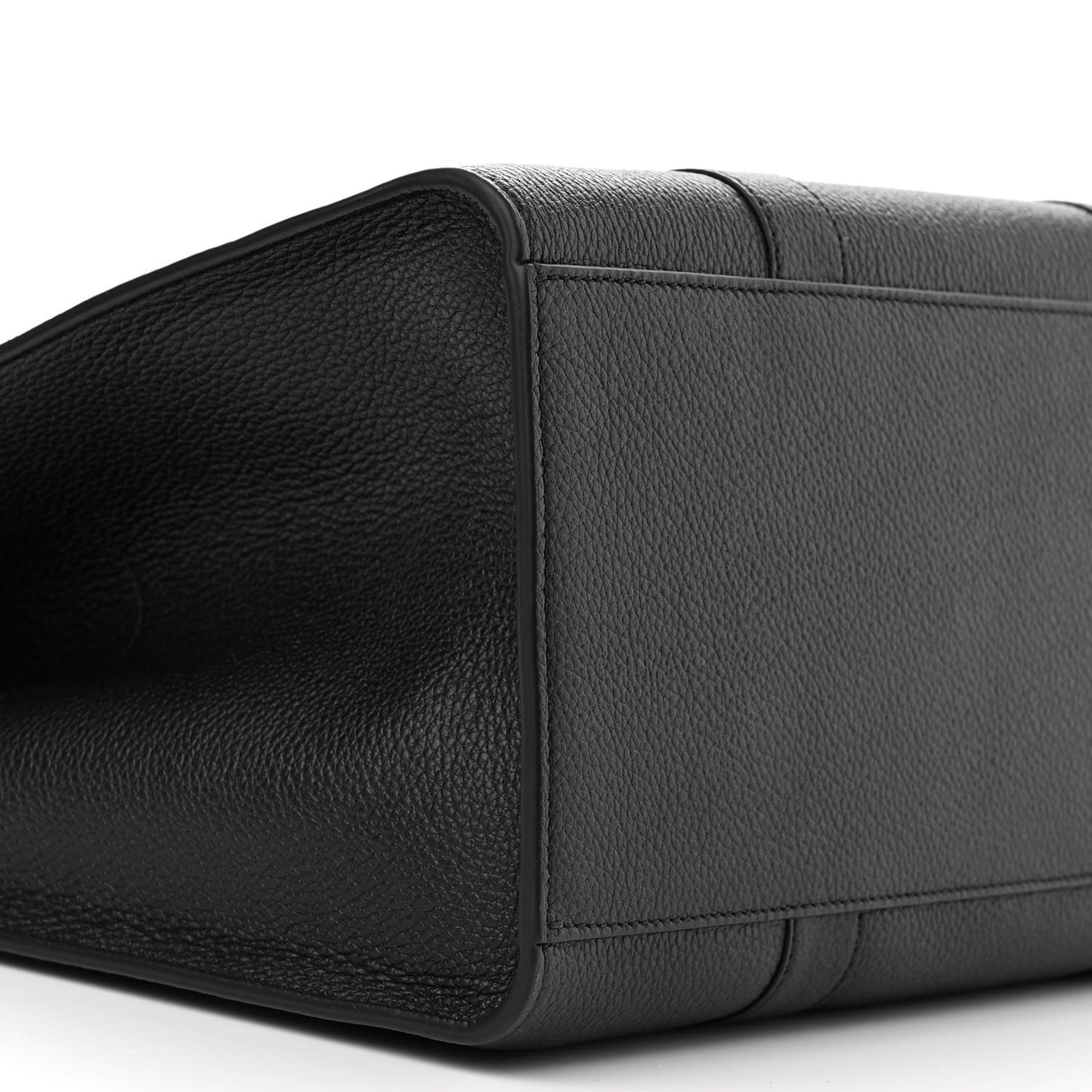 Classic Grain Calfskin New Bayswater Black