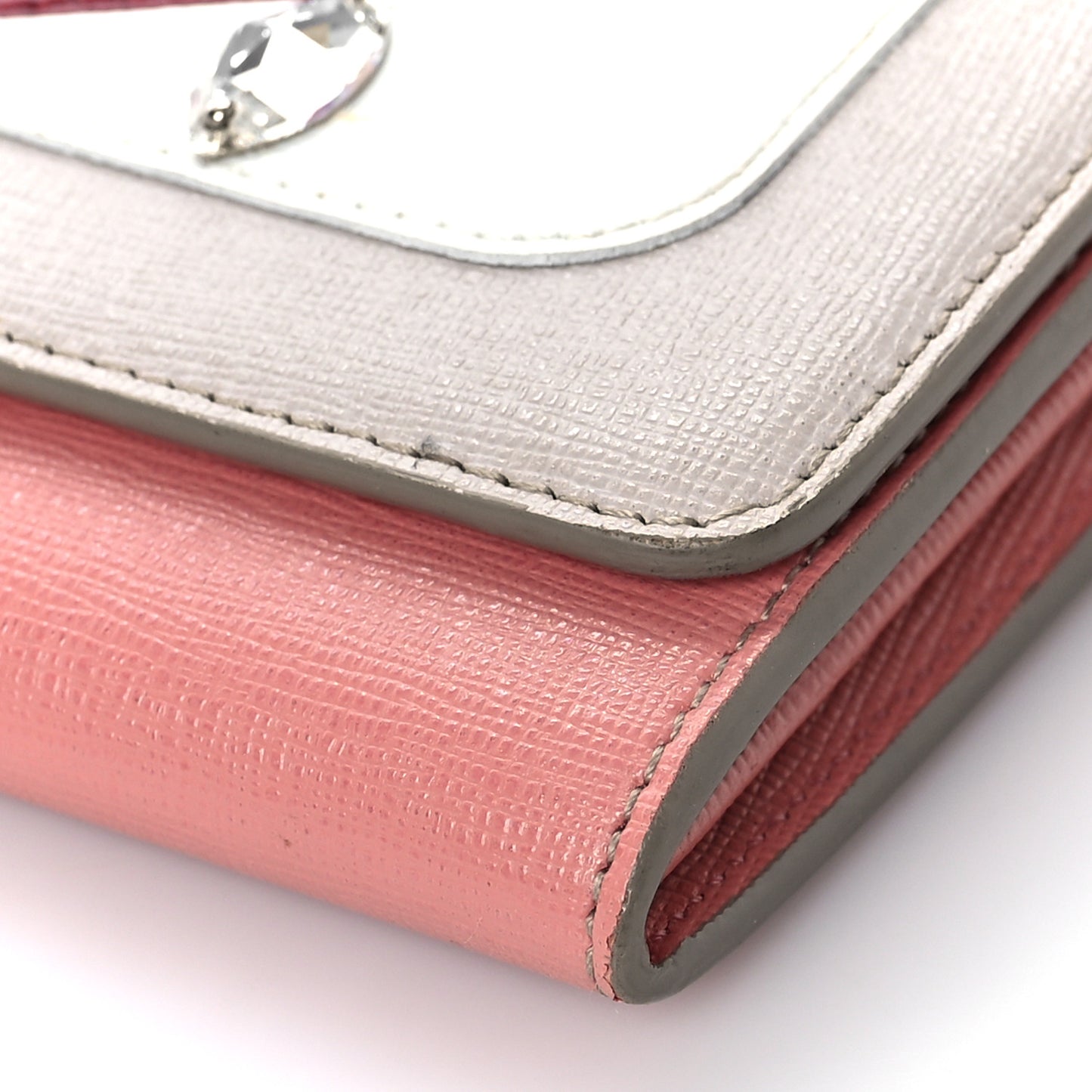 Vitello Elite Crystal Eye Monster Continental Wallet on Chain Grigio Polvere Ribes Multicolor