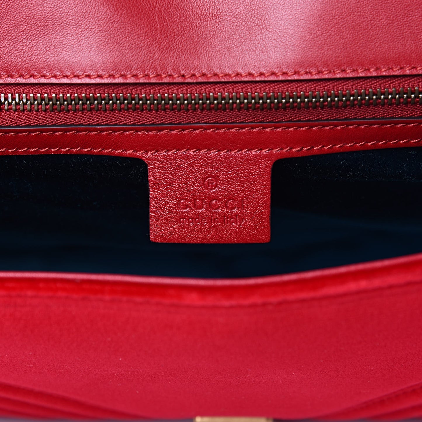 Velvet Matelasse Medium GG Marmont Shoulder Bag Hibiscus Red