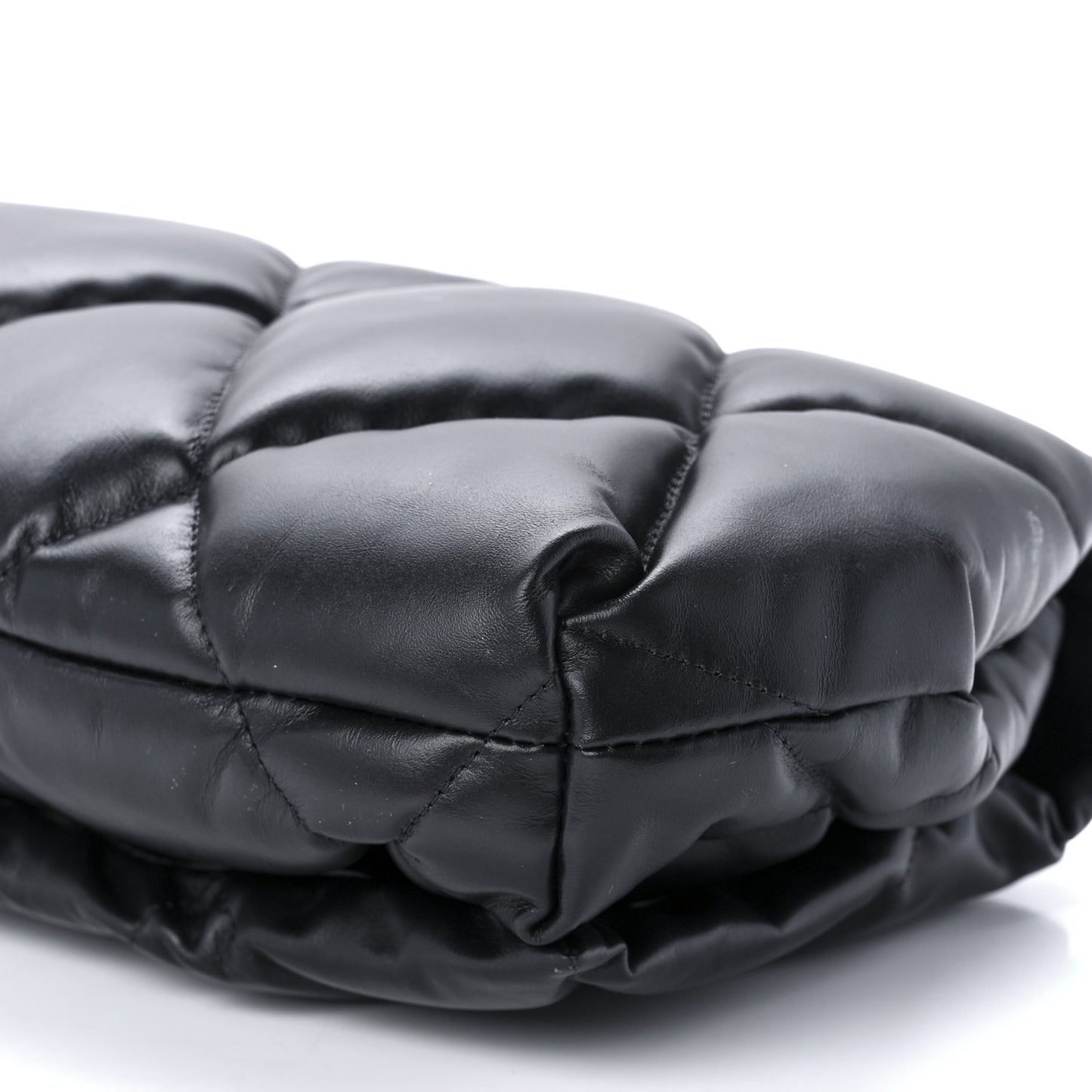 Nappa Calfskin Quilted Touch B Puffy Clutch Black