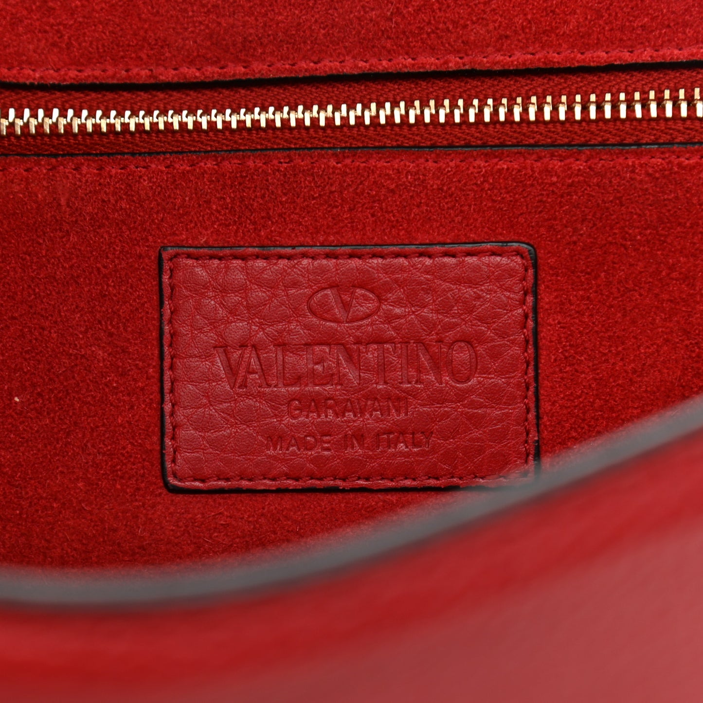Pebbled Calfskin Medium Glam Lock Rockstud Flap Red