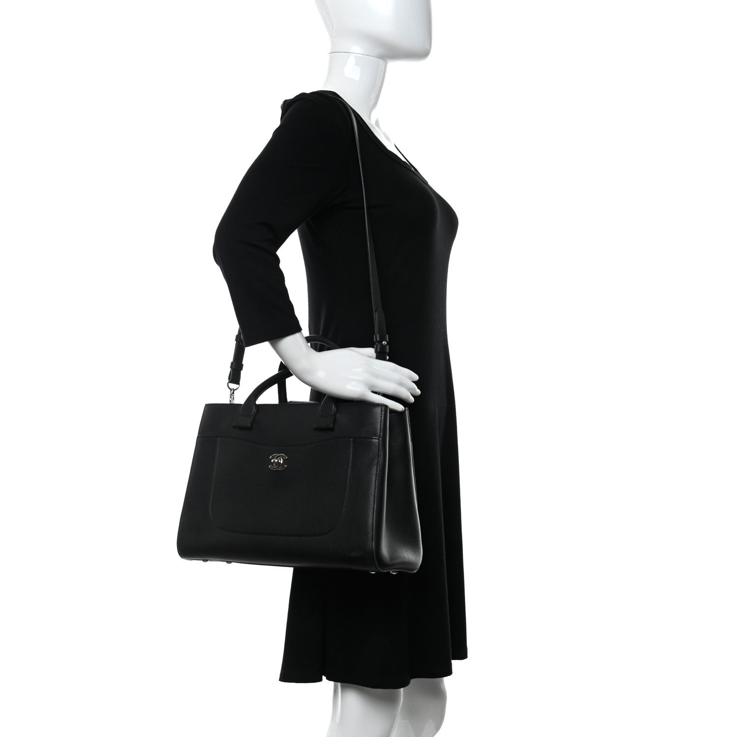 Chanel Grained Calfskin Small Neo Executive Shopper Tote Black 3 of 8