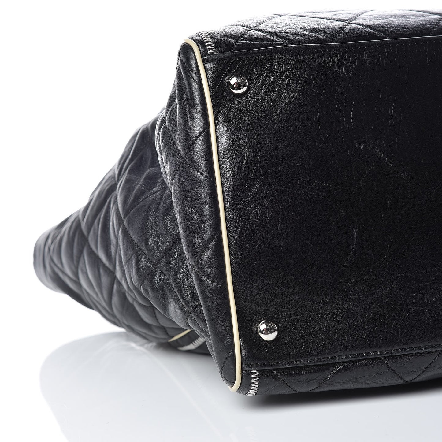Lambskin Quilted Large East West Tote Black