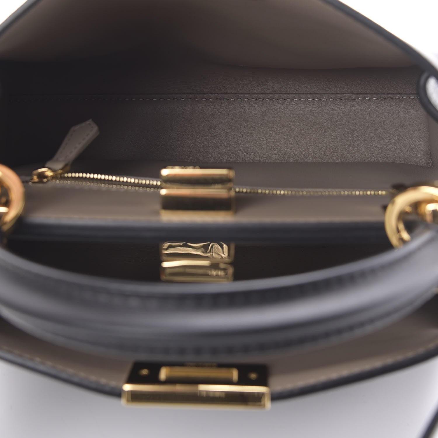 Fendi Vitello Tahiti Burro Medium Peekaboo Iconic Essentially Satchel Black Corda 6 of 13