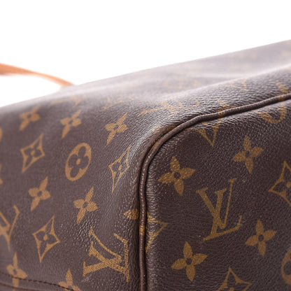 Louis Vuitton Monogram Neverfull MM 14 of 17