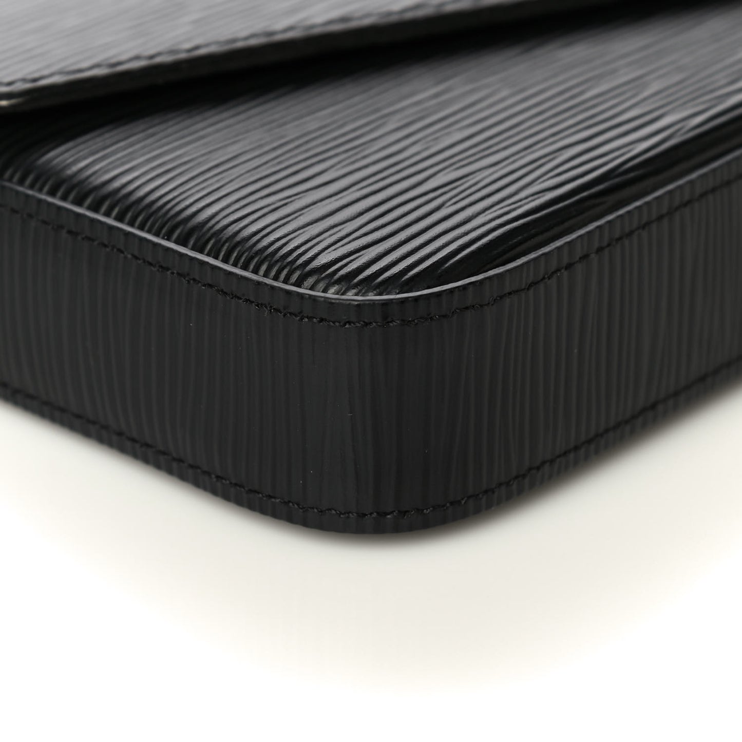 Epi Pochette Felicie Black