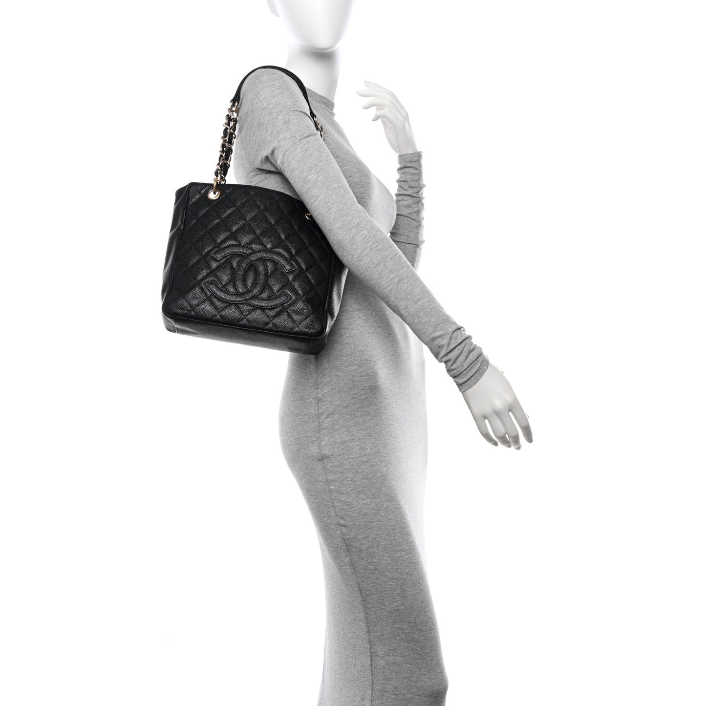 Caviar Quilted Petit Shopping Tote PST Black