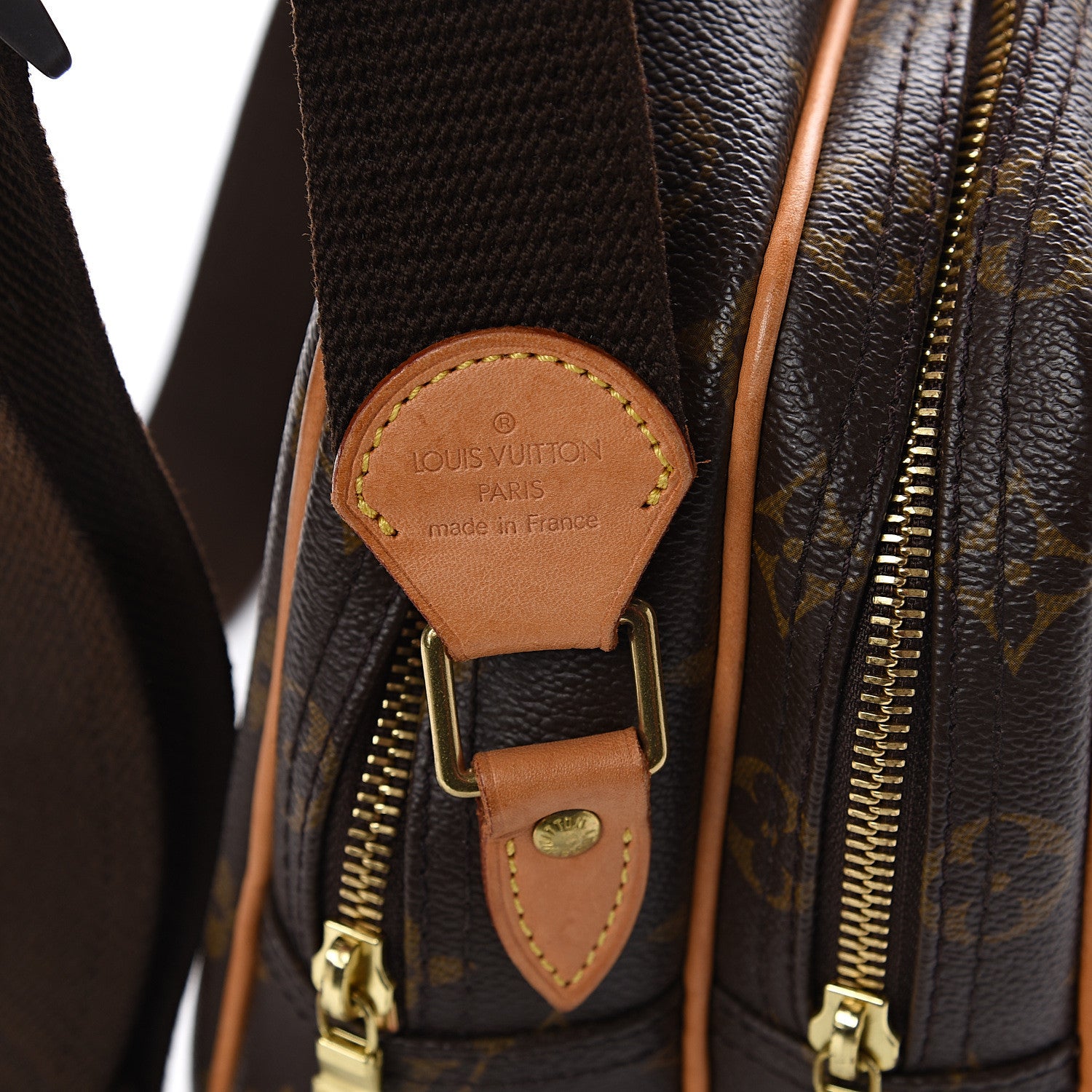 Louis Vuitton Monogram Reporter PM 6 of 9