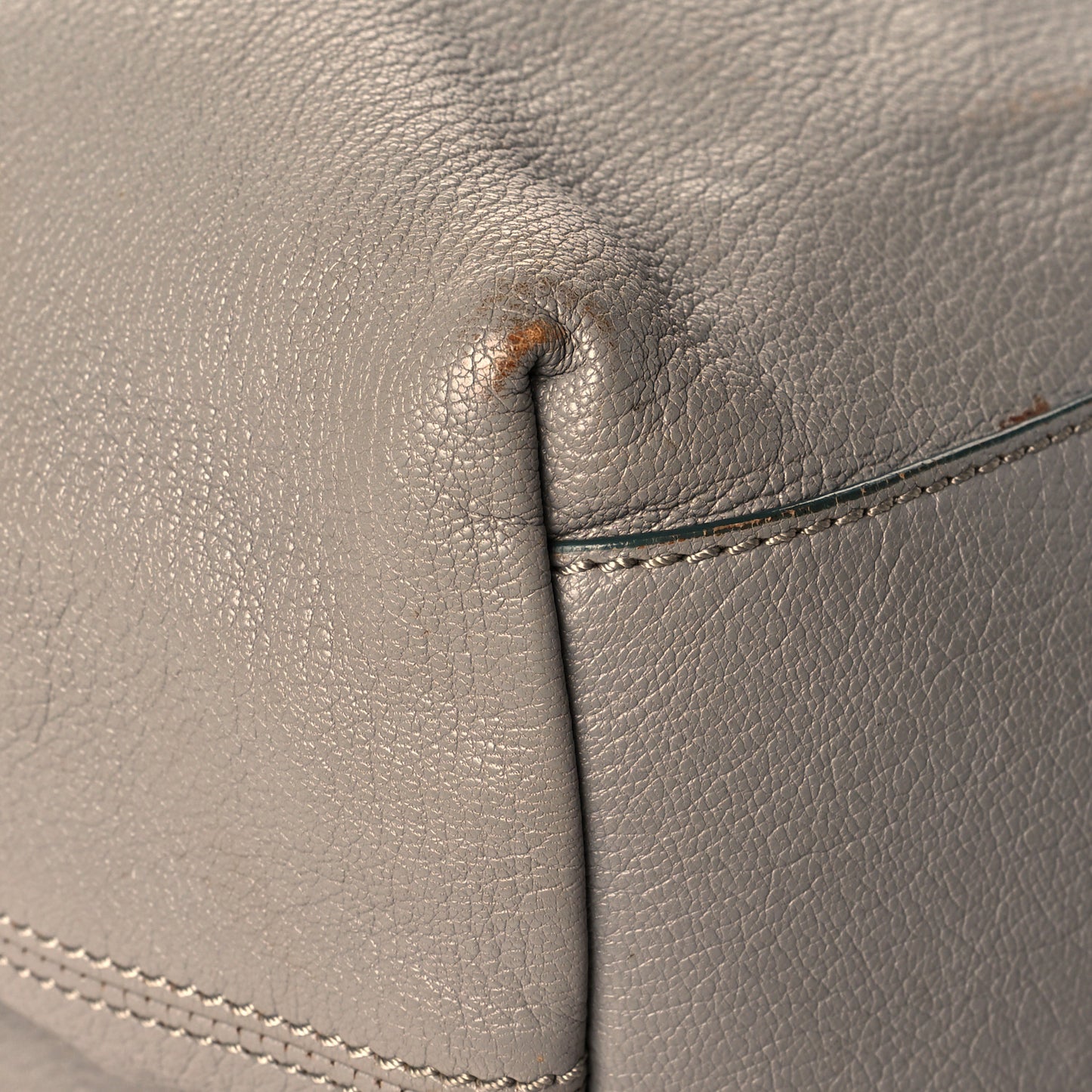 Sugar Goatskin Medium Nightingale Pearl Grey