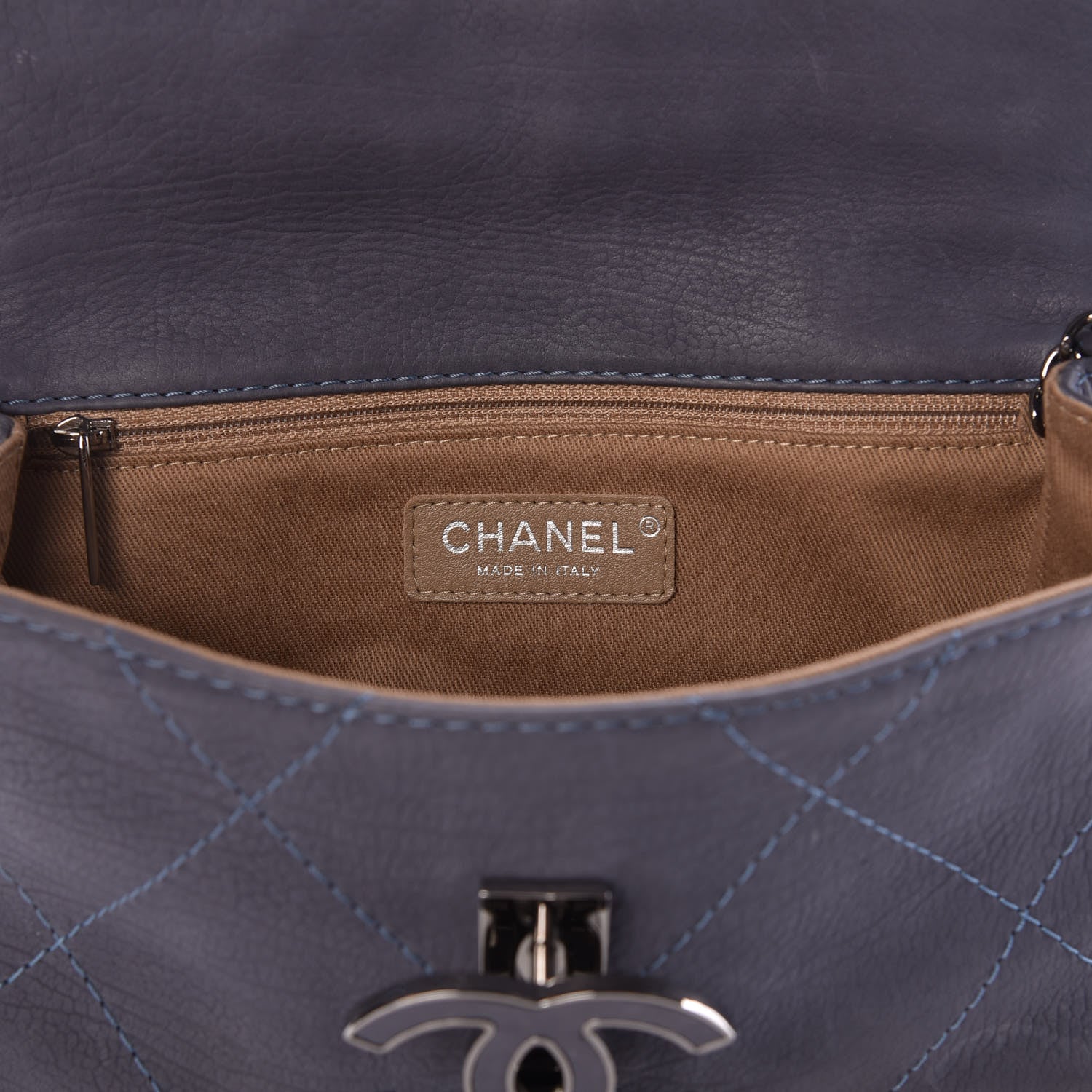 Chanel Washed Calfskin Diamond Stitch Hamptons Clutch With Chain Blue 6 of 10