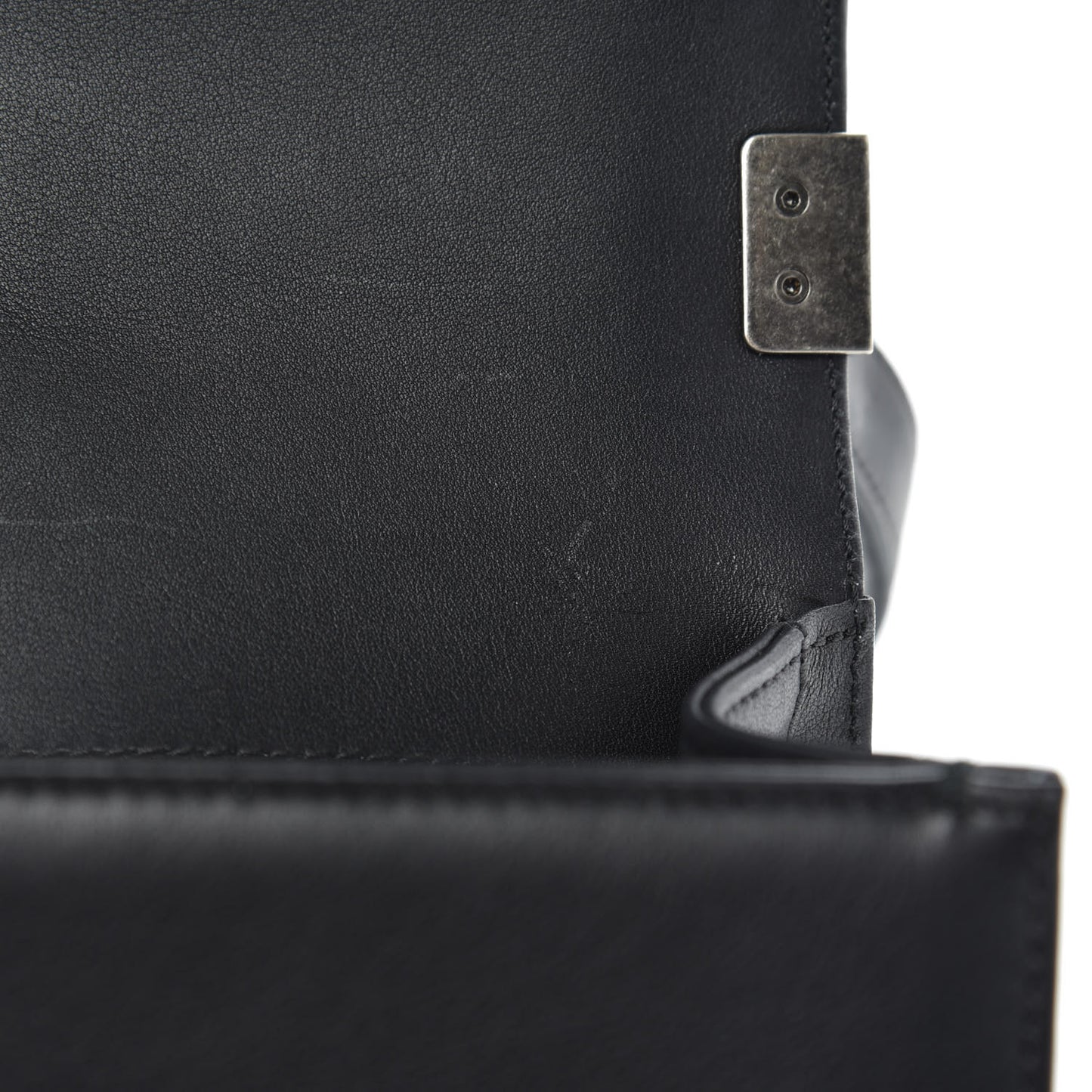 Lambskin Chevron Quilted Medium Boy Flap Black