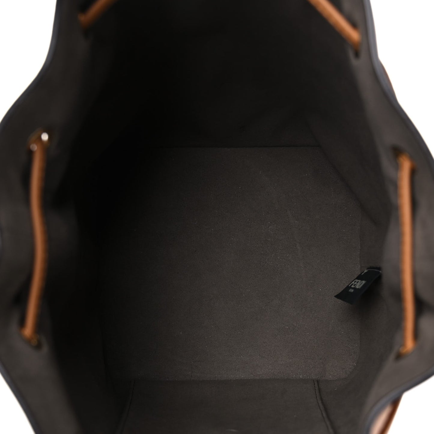 Vitello Grace Matte F is Fendi Grande Mon Tresor Bucket Bag Nocciola