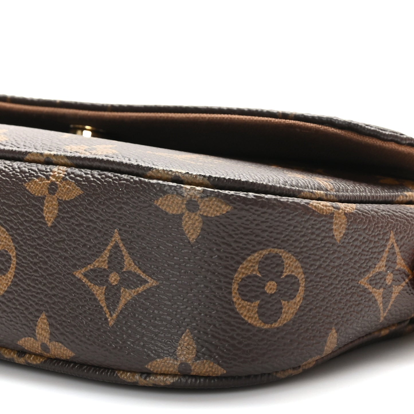 Monogram Ivy Wallet On Chain