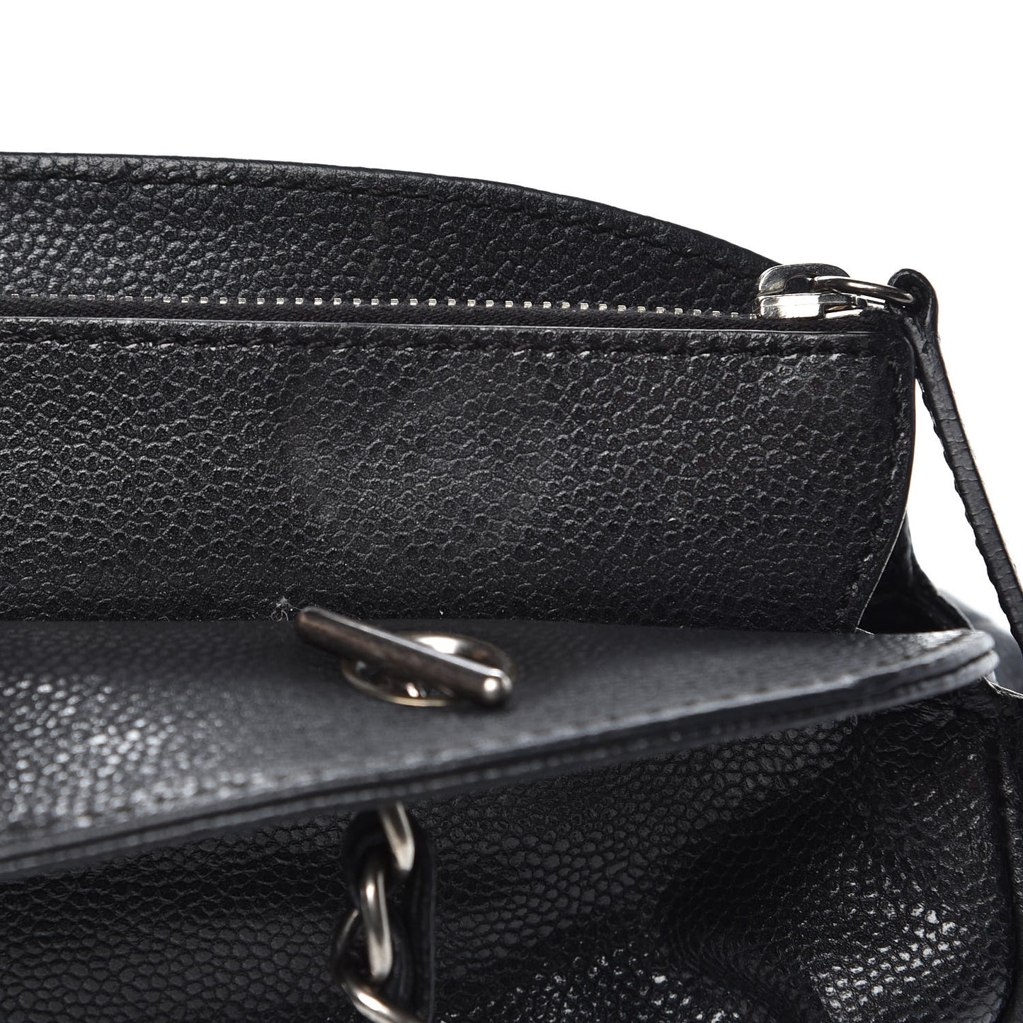 Caviar 31 CC Shoulder Bag Black