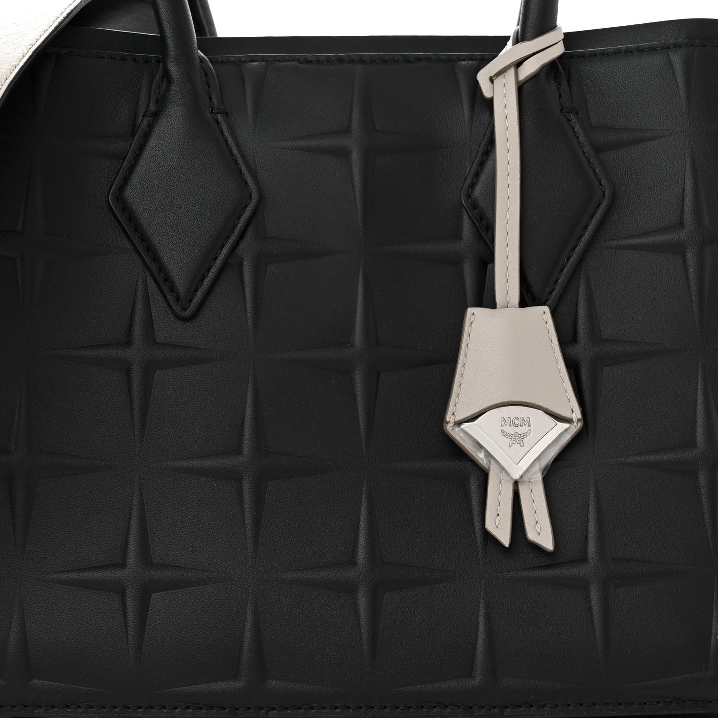 Calfskin Embossed Park Avenue Medium Neo Milla Tote Black