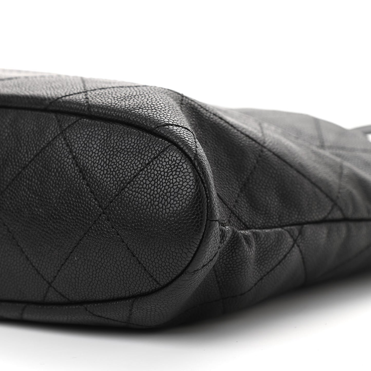 Caviar Quilted Large CC Tote Black
