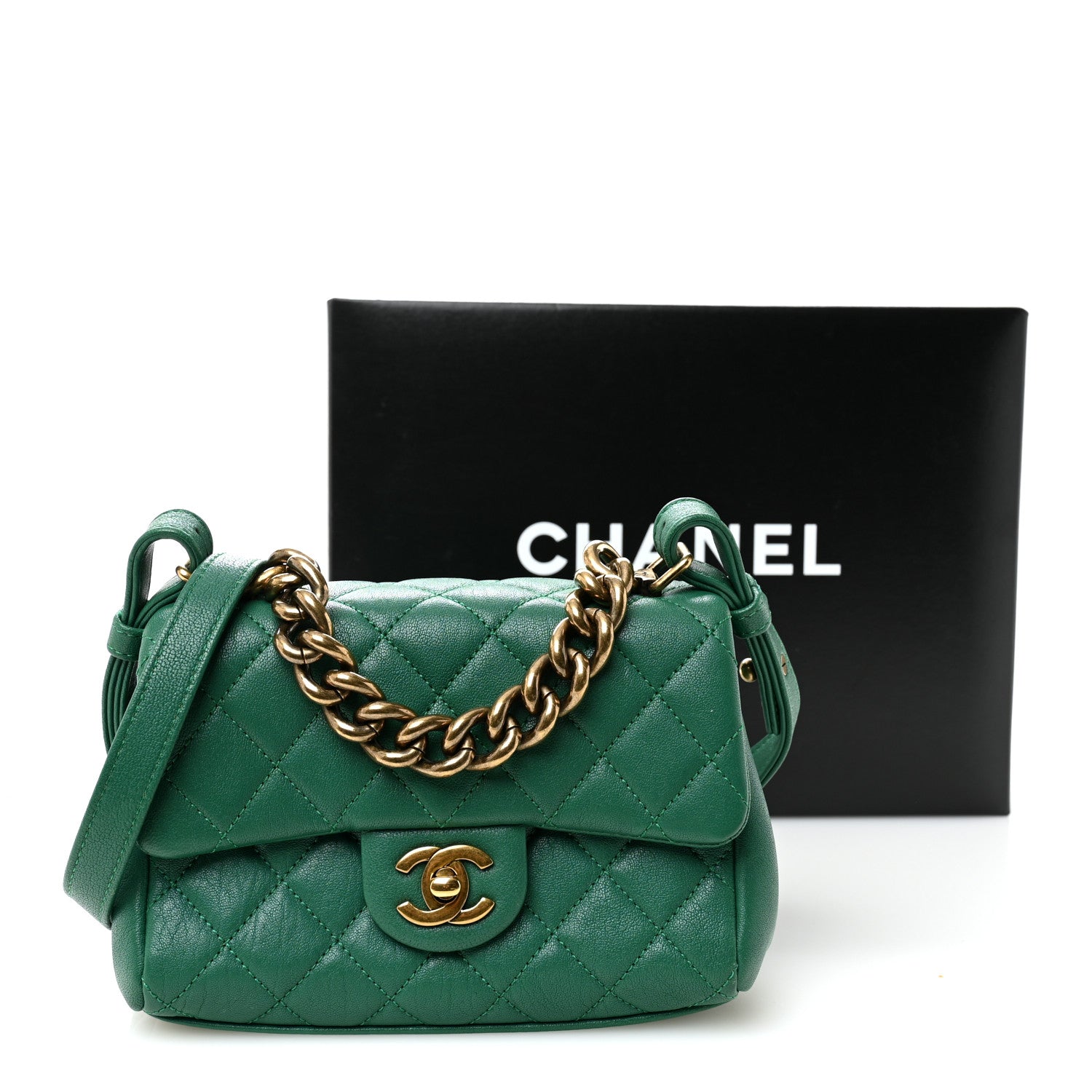 Chanel Shiny Sheepskin Quilted Mini Trapezio Flap Green 11 of 11