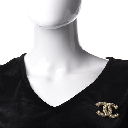 Chanel Pearl Crystal CC Brooch Gold 2 of 5