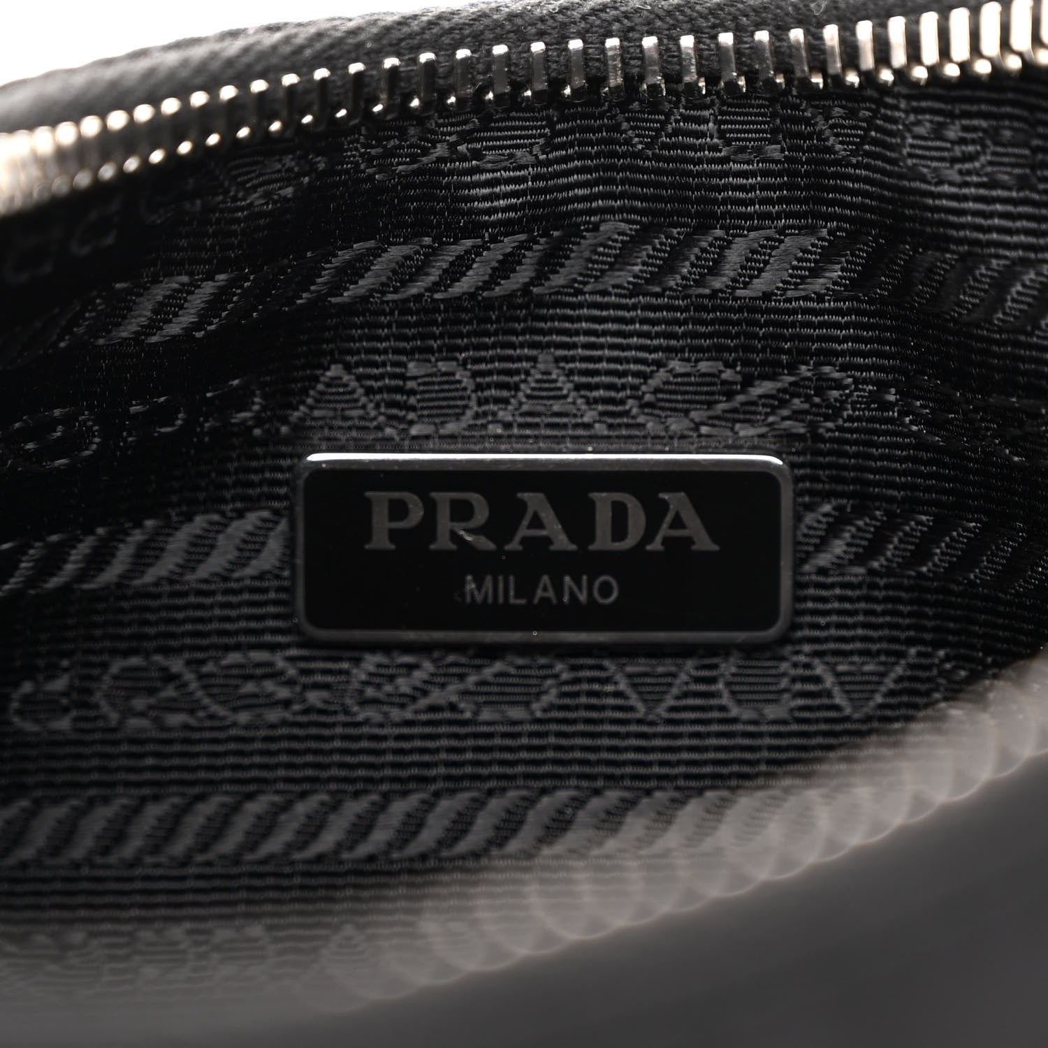Prada Nylon Re-Edition 2005 Shoulder Bag Black 6 of 9