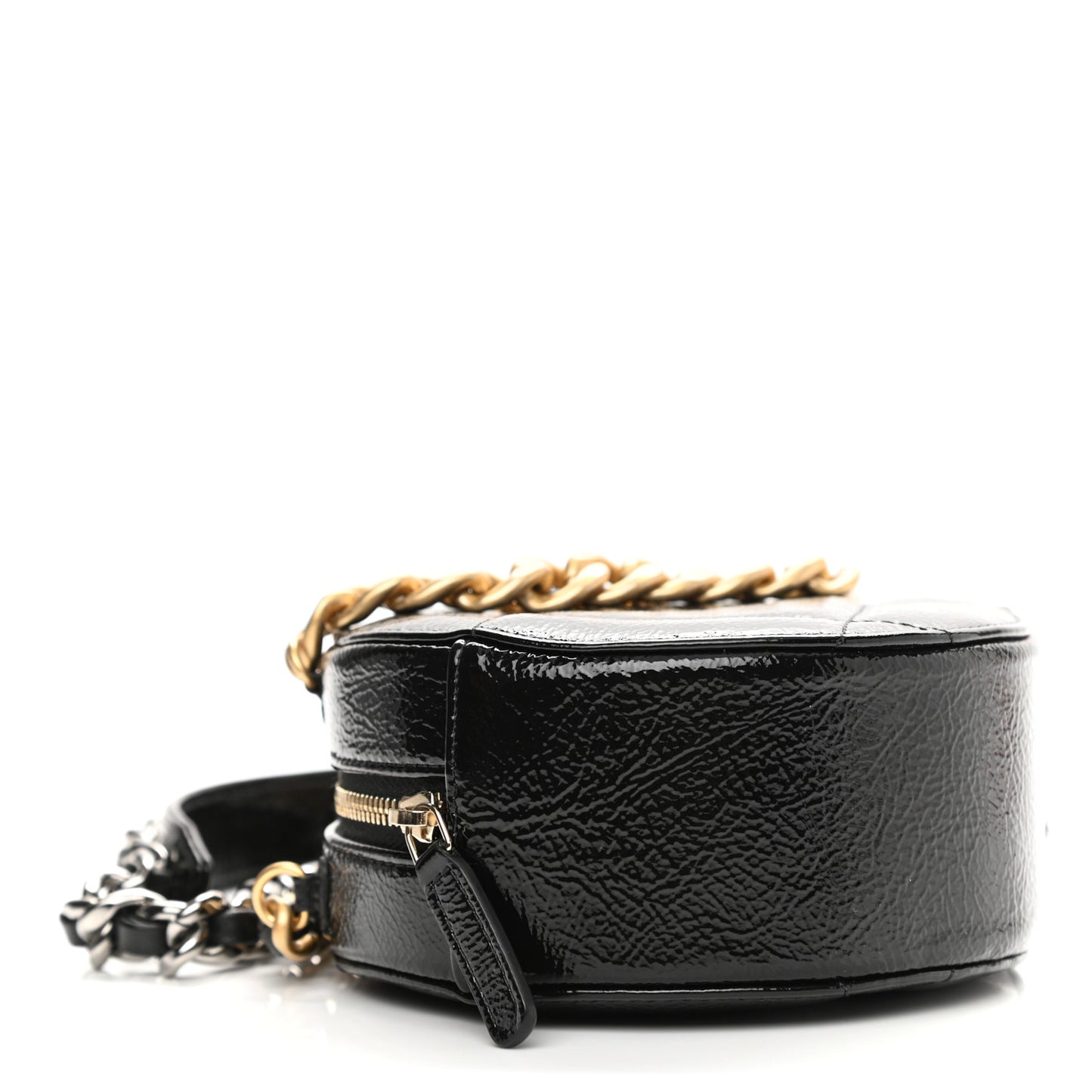 Shiny Crumpled Calfskin Quilted Chanel 19 Round Clutch With Chain Black